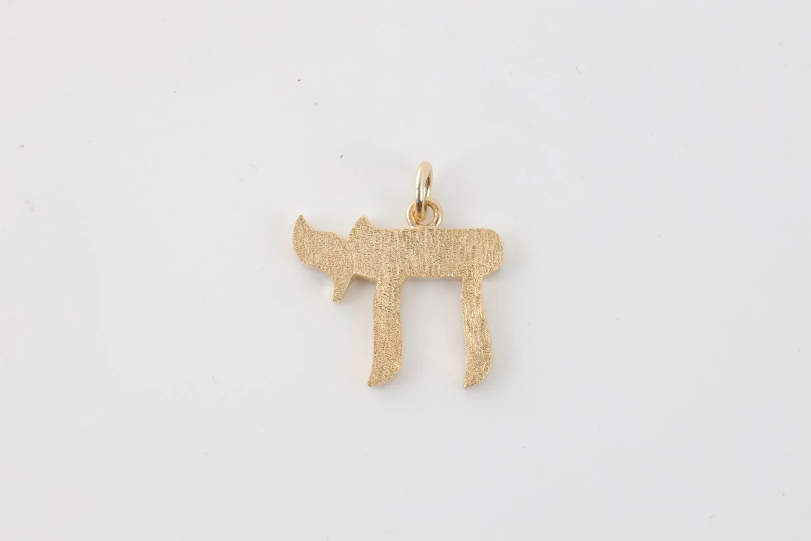 14k Yellow Gold Chai Pendant (2.92g.)