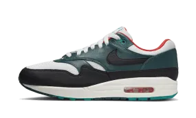 Air Max 1 Liverpool Lebron James