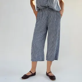 Cut Loose | Crinkle Mini Check Easy Crop Pant in Amalfi