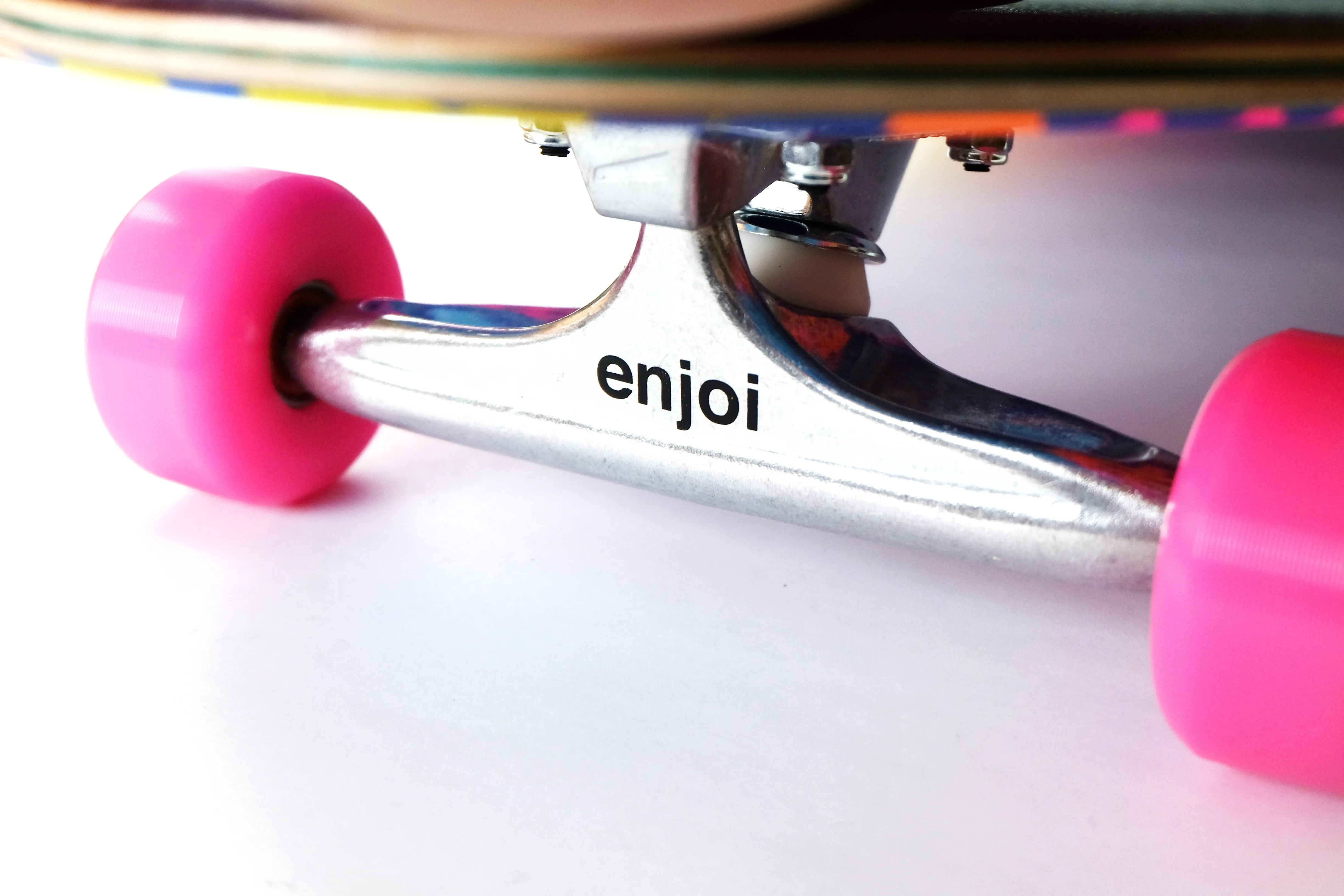 Enjoi 1985 called Resin Premium Cruiser Board