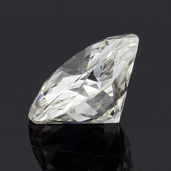 GIA Certified 0.58 Ct Round Brilliant I SI1 Diamond 5.74 - 5.79 x 3.04 mm