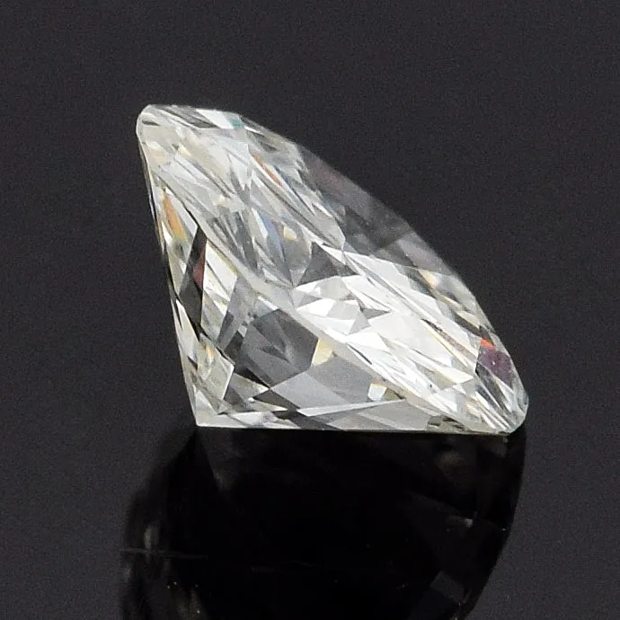 GIA Certified 0.58 Ct Round Brilliant I SI1 Diamond 5.74 - 5.79 x 3.04 mm