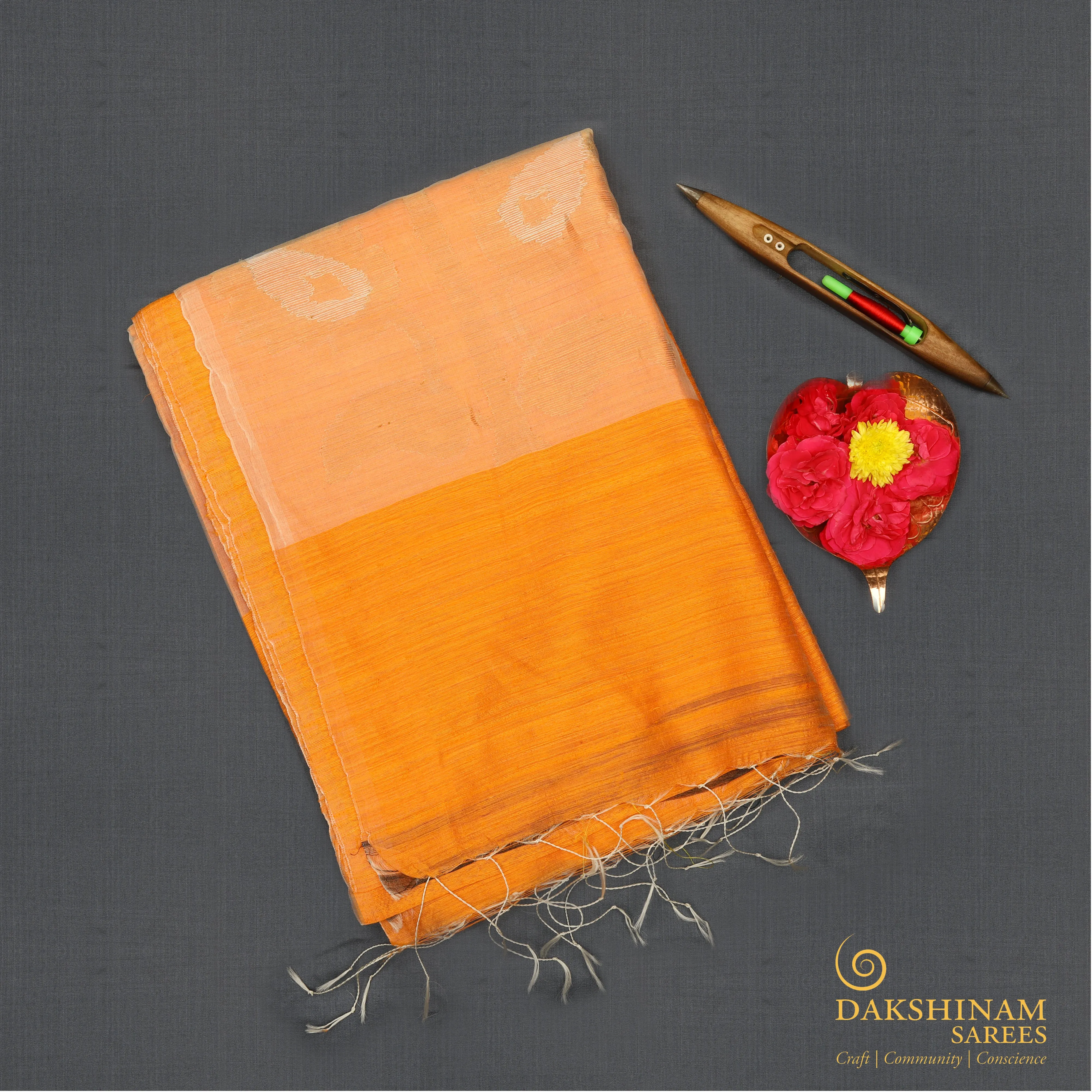 Handwoven Orange with Beige Matka Silk Saree -793T001053DSC