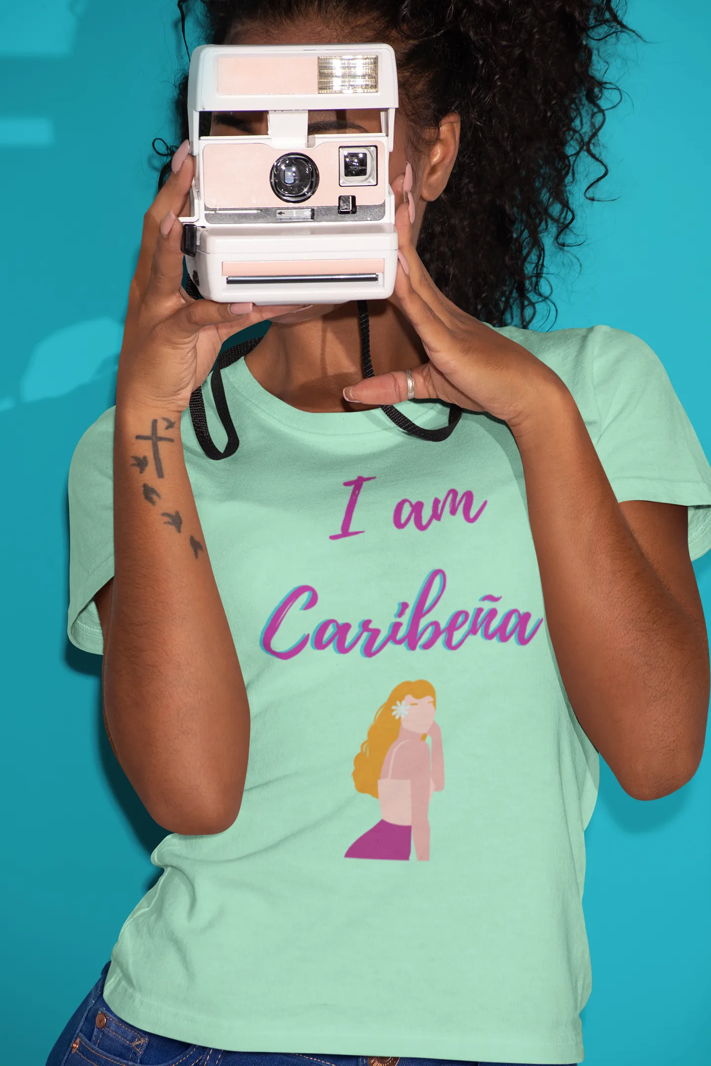 I am Caribea Blonde Tee