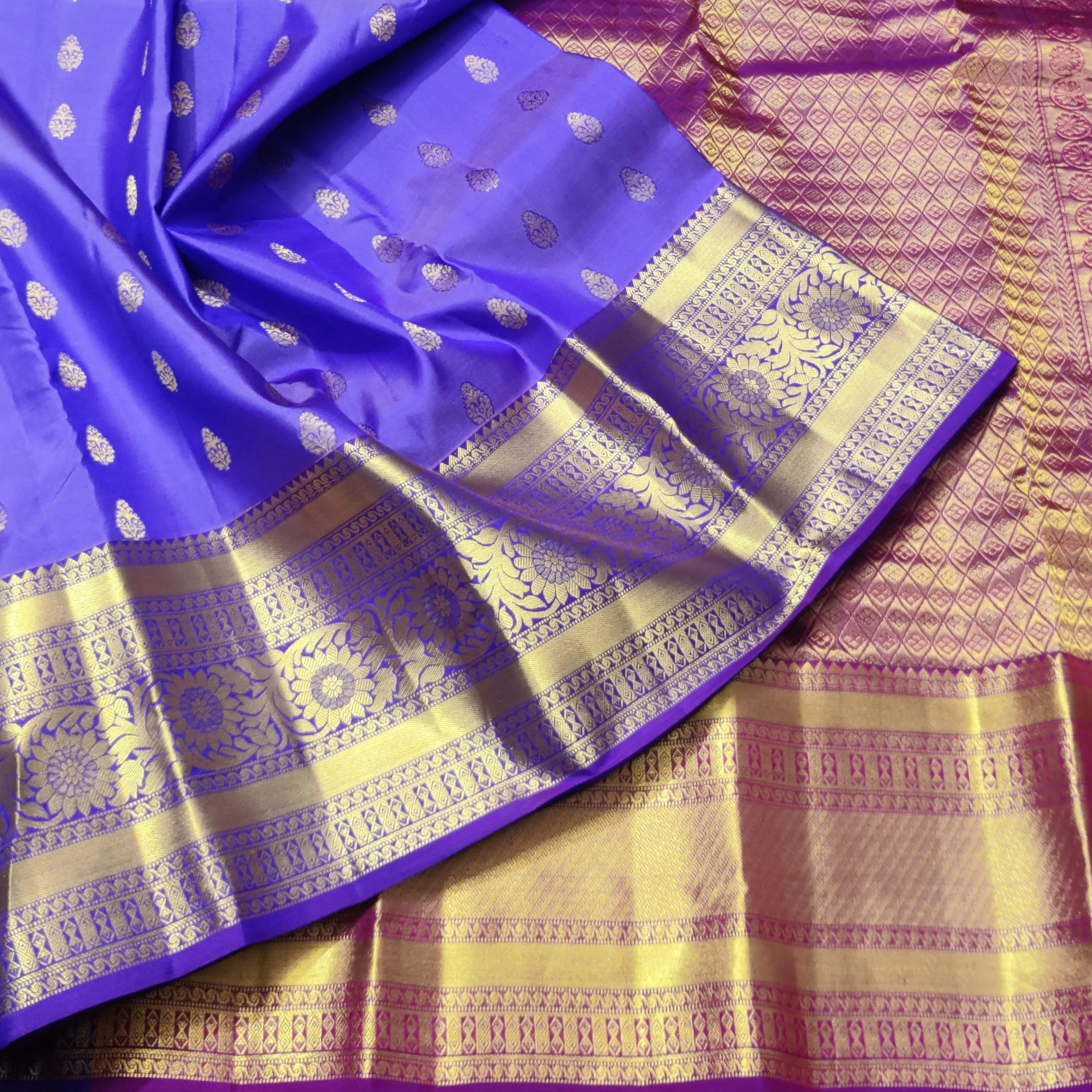 Kanchi light weight saree - KMP210