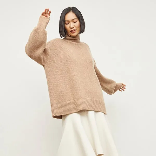 Lea Sweater - Plush Cashmere :: Light Maple