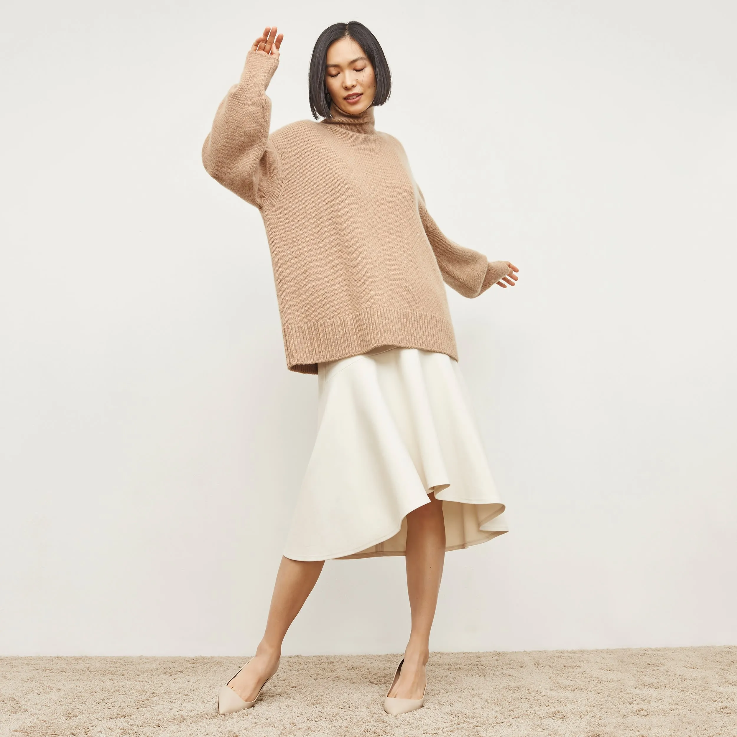 Lea Sweater - Plush Cashmere :: Light Maple