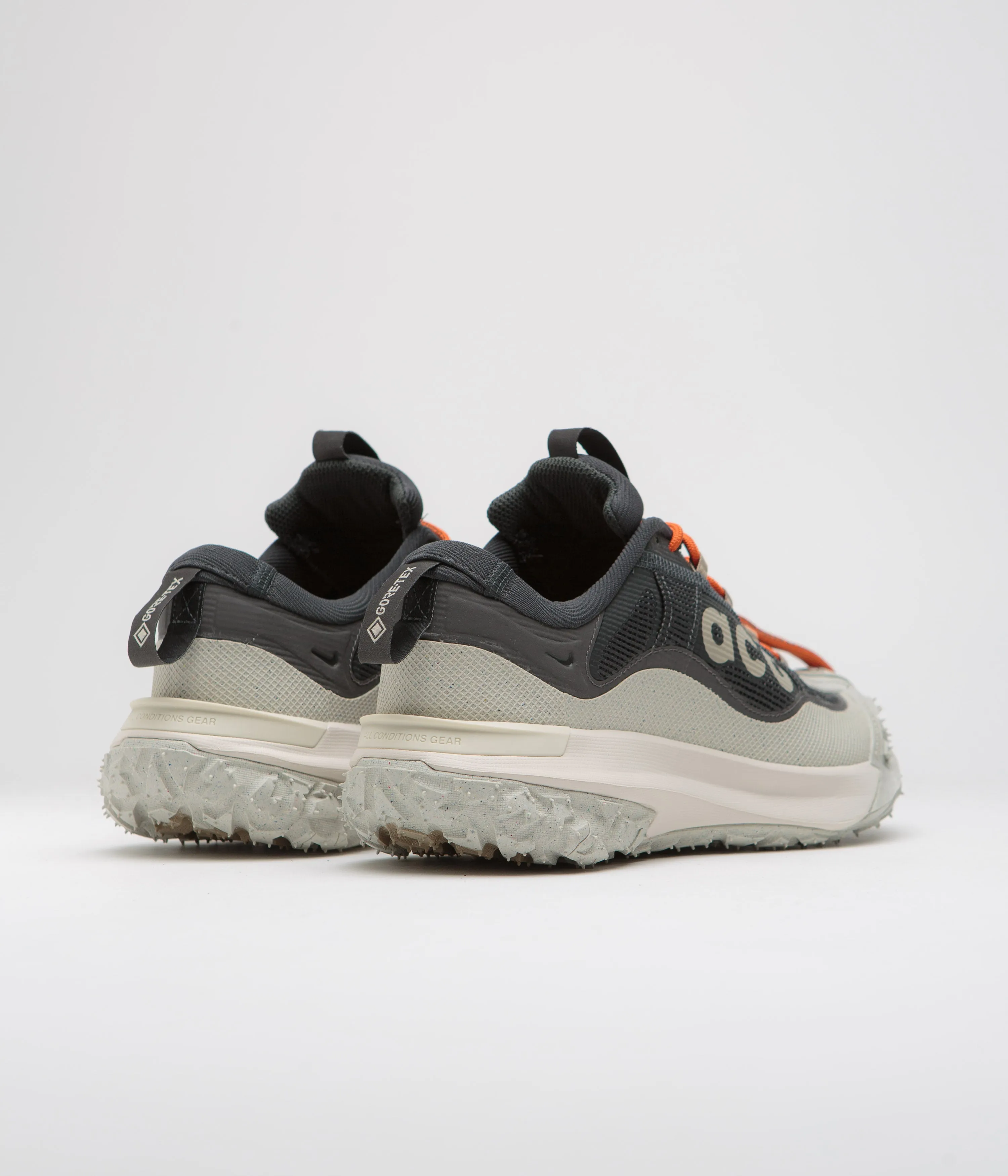 Nike ACG Mountain Fly 2 Low GTX Shoes - Dark Smoke Grey / Khaki - Light Orewood Brn