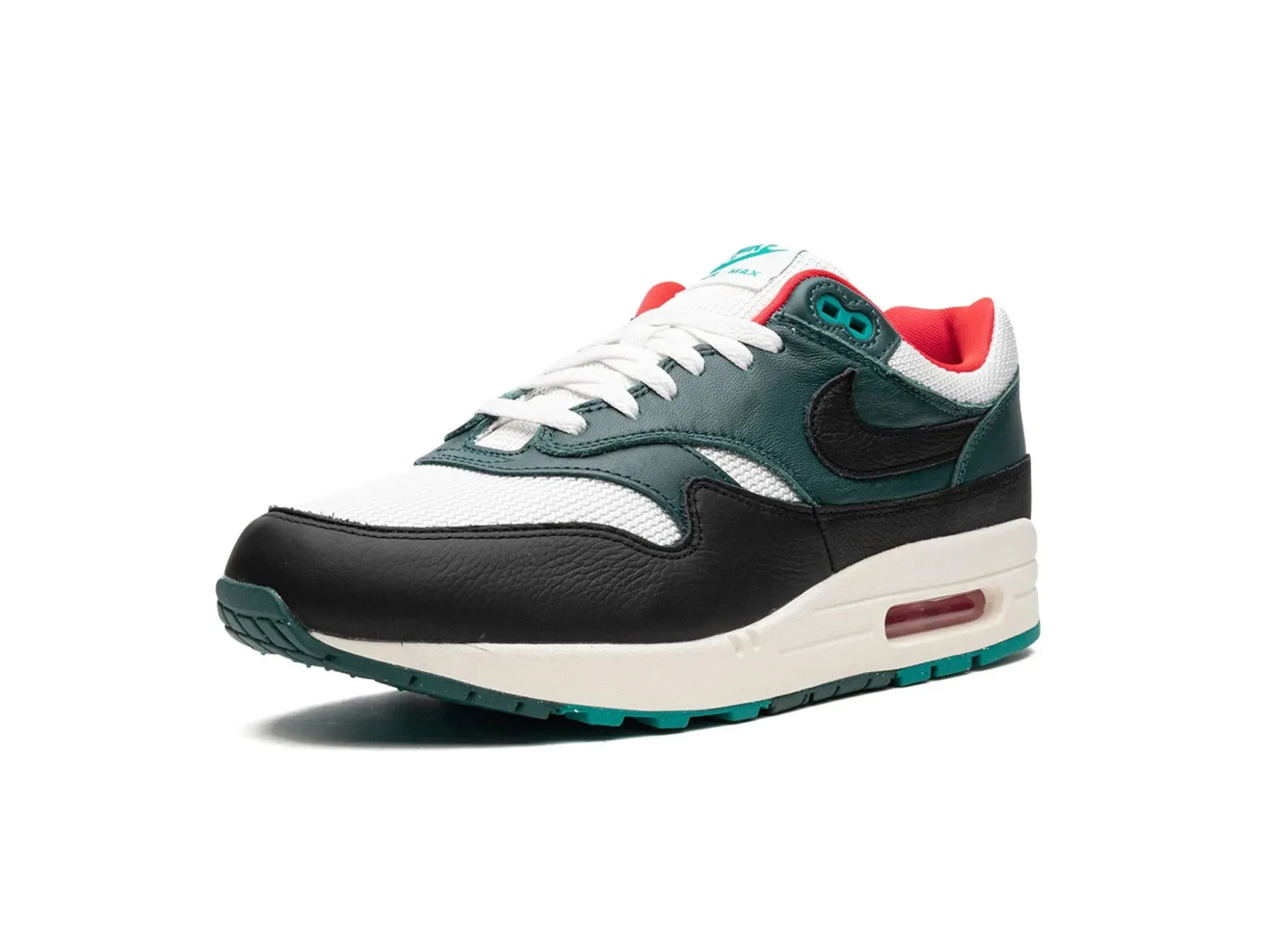 Nike Air Max 1 "LeBron James Liverpool F.C."