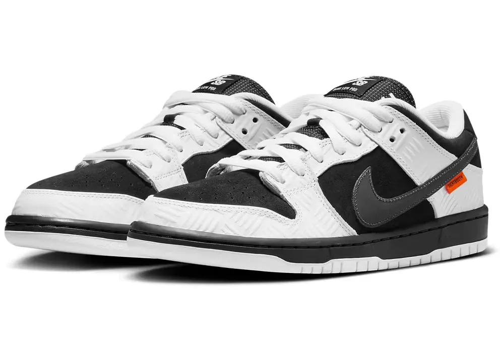 Nike SB Dunk Low TIGHTBOOTH