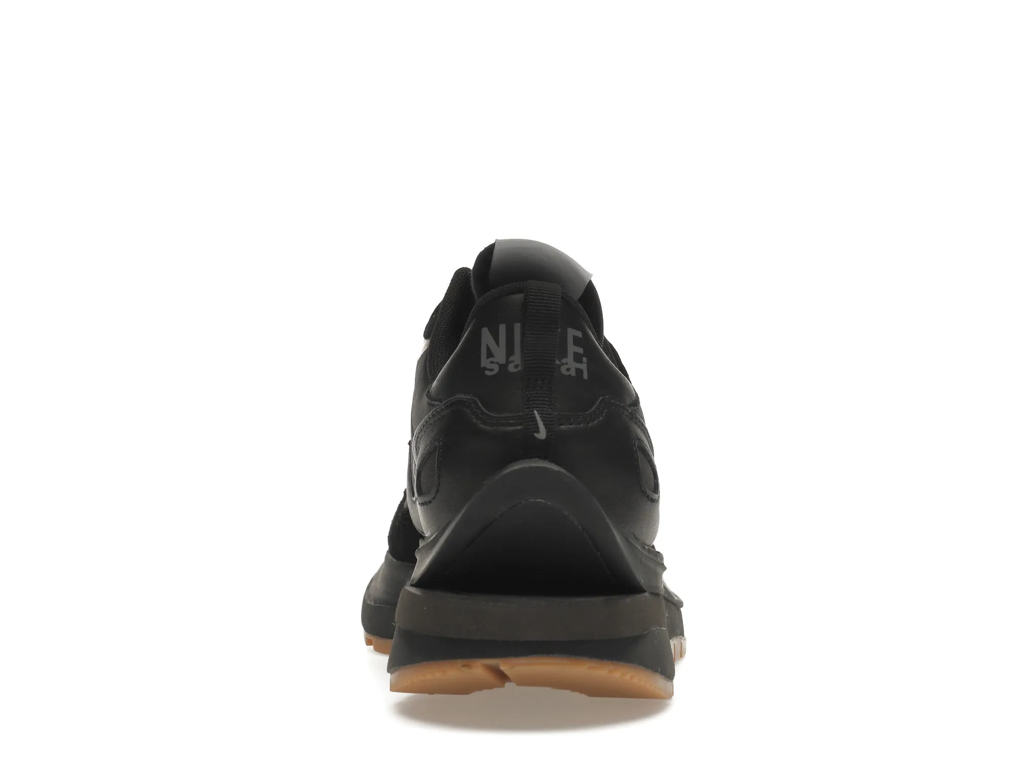 Nike Vaporwaffle Sacai Black Gum