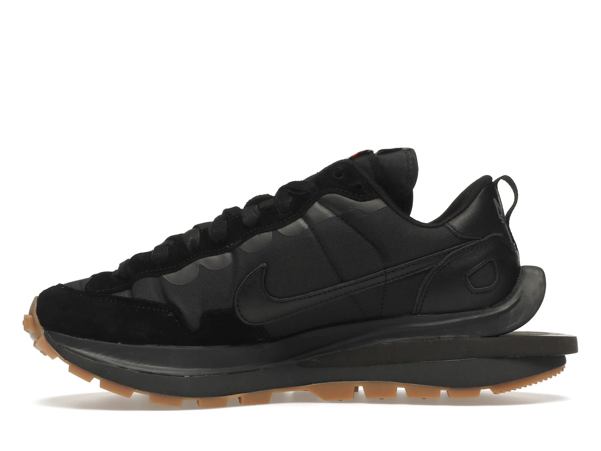 Nike Vaporwaffle Sacai Black Gum