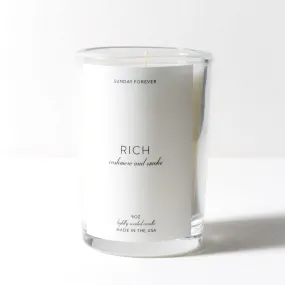 Rich Luxury Candle with Cashmere and Smoke