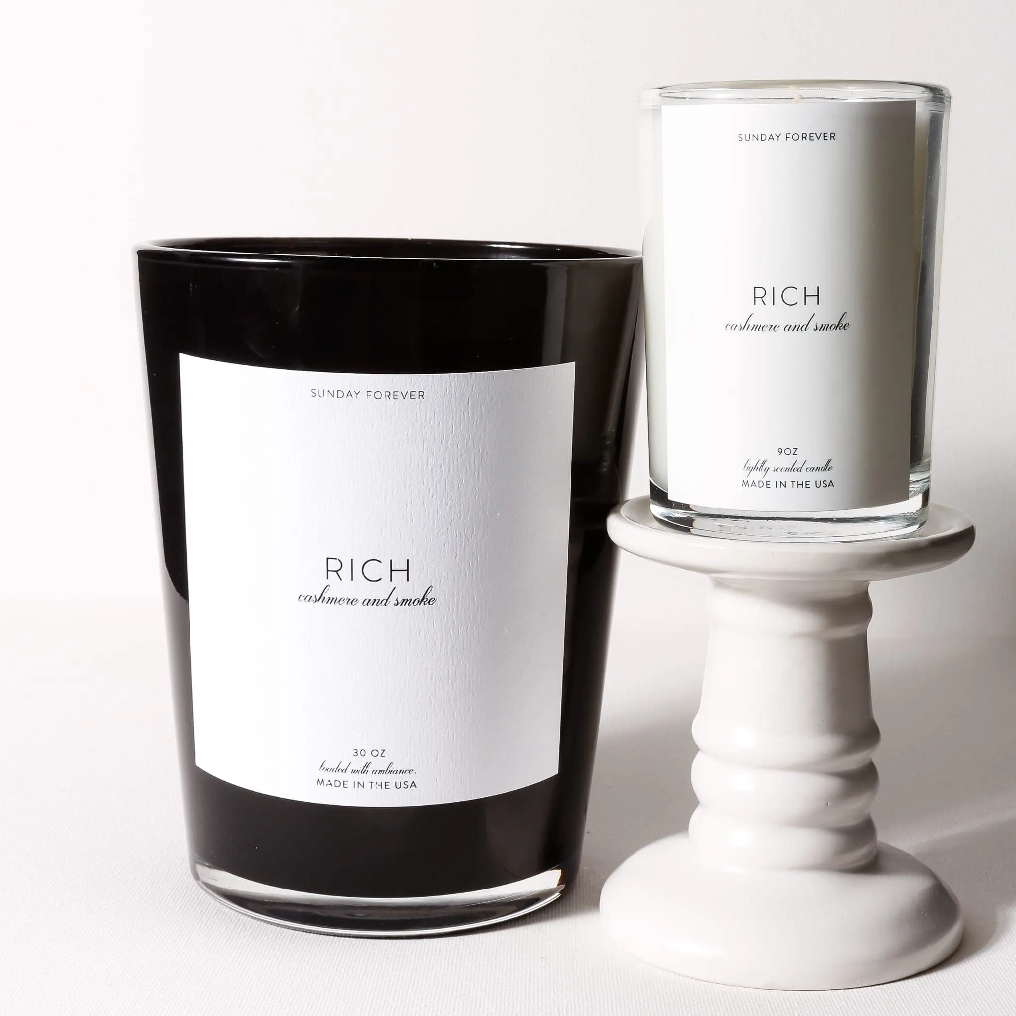 Rich Luxury Candle with Cashmere and Smoke