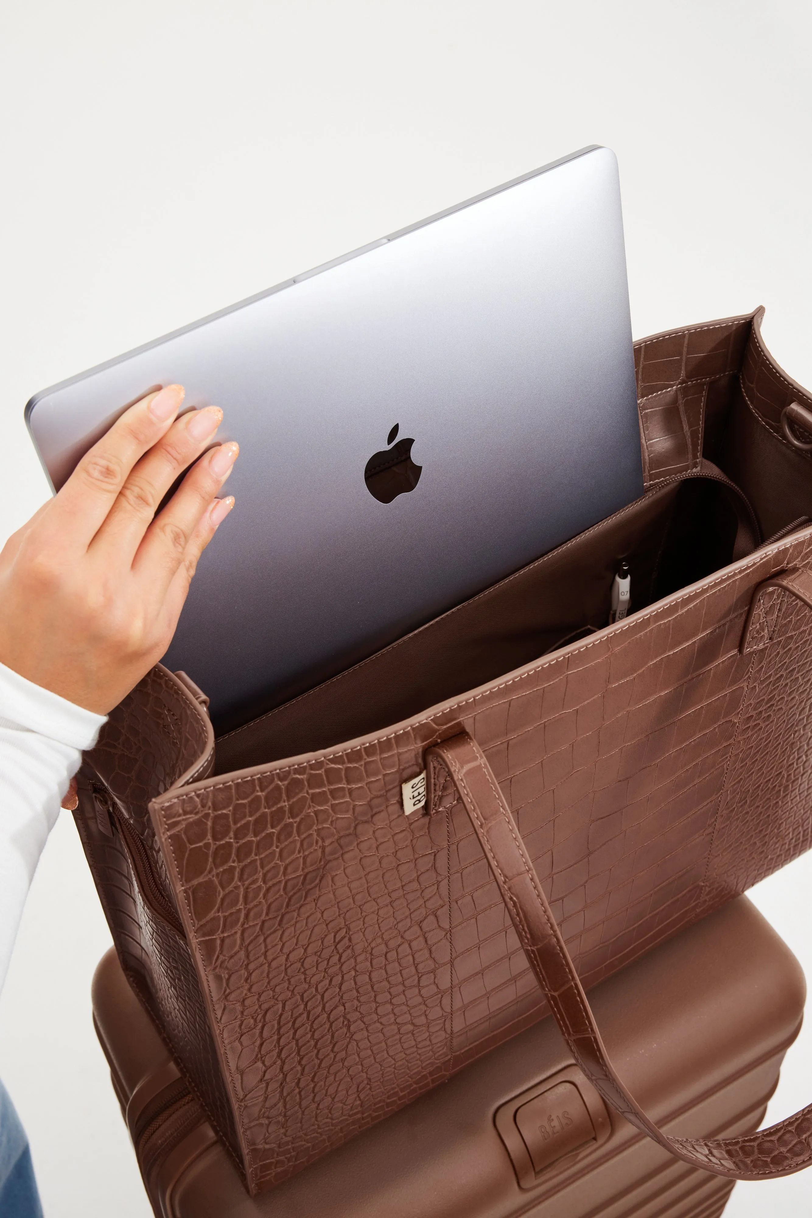 The Large Work Tote in Maple