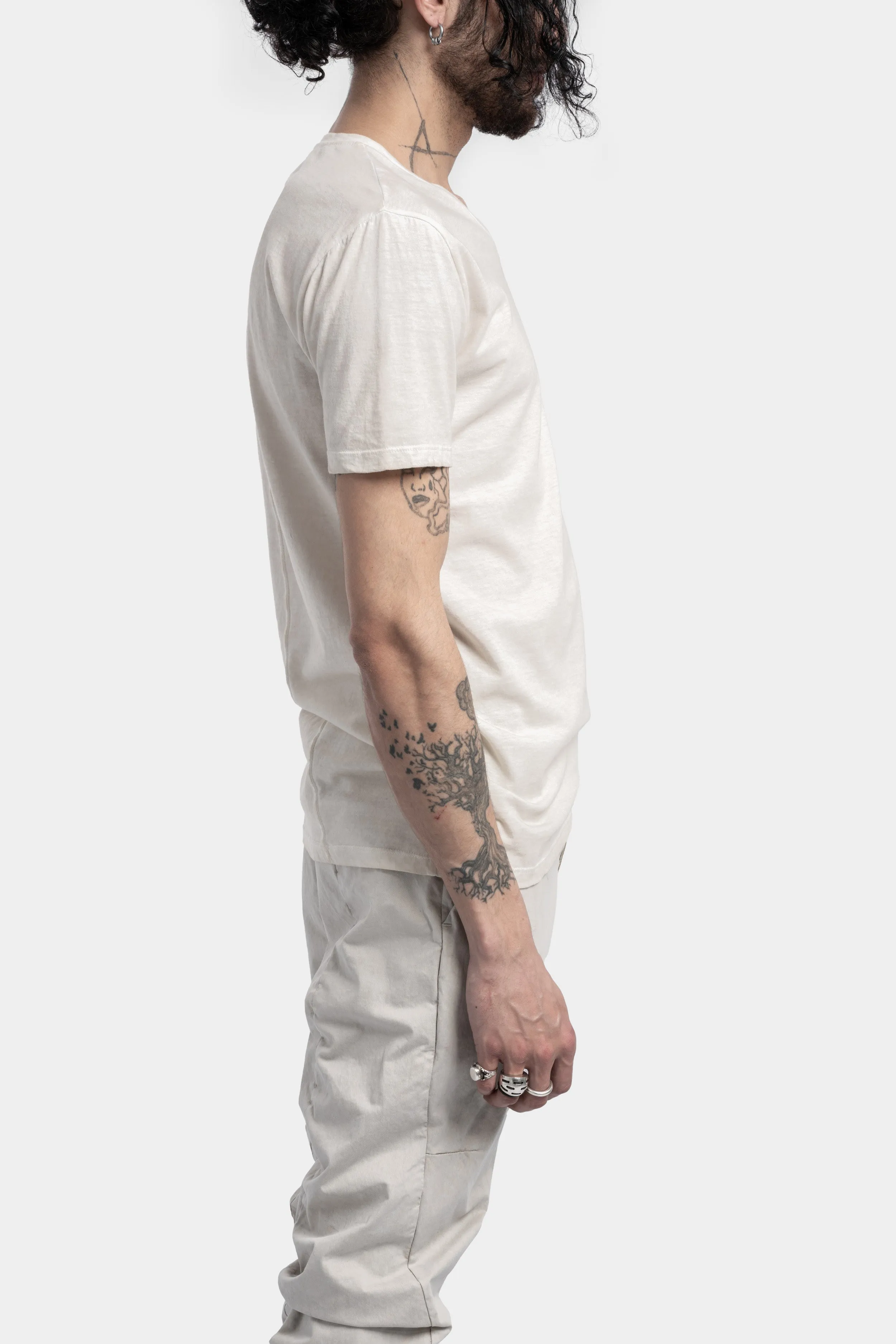 V-neck T-Shirt, Resinated Off White