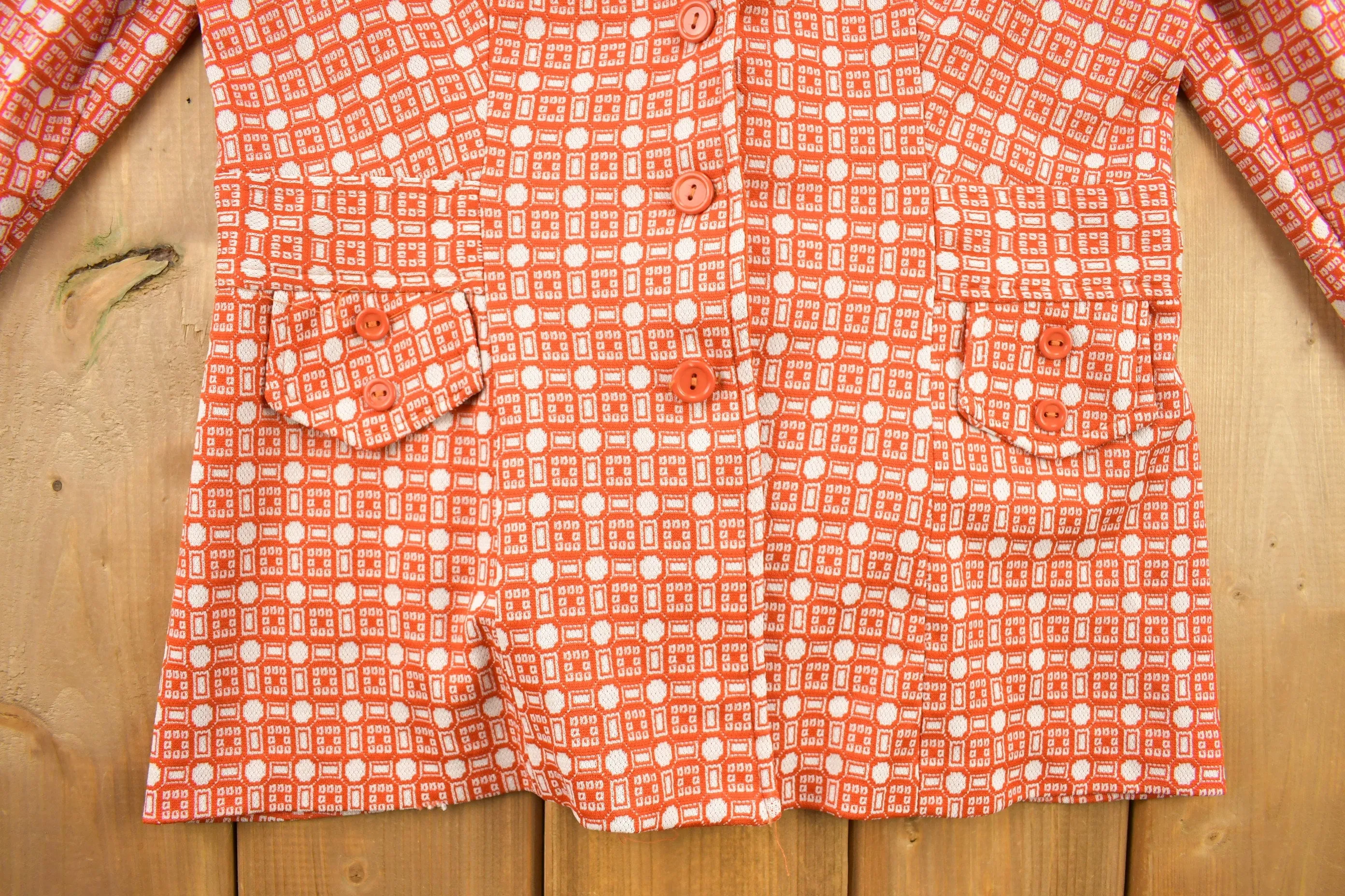 Vintage 1960s Orange Geo Metric Pattern Button Up Overcoat / Blouse / True Vintage / Dagger Collar / Retro Womenswear / 1960s Fashion