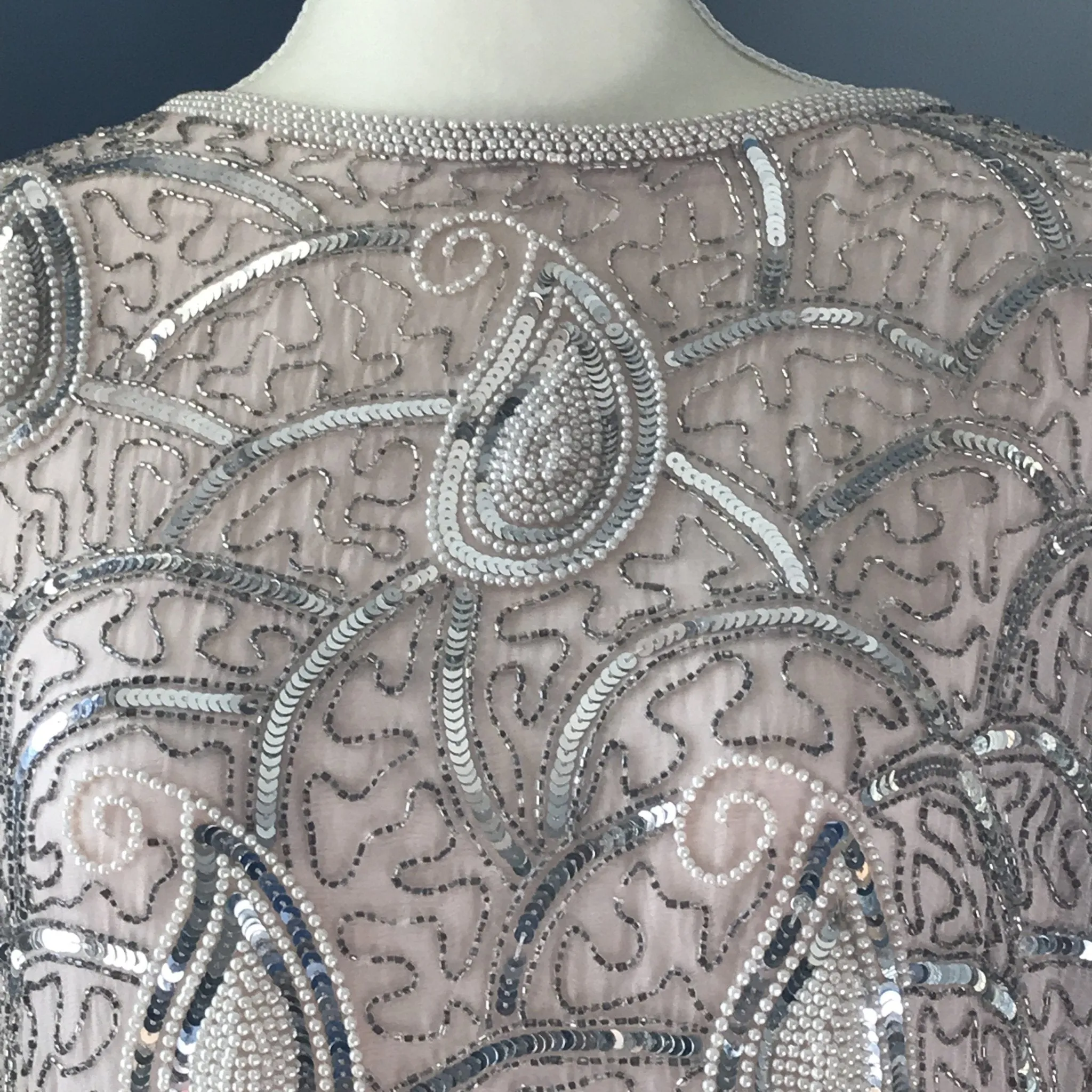 Vintage Beaded and Sequin Pink Blush Silk Blouse. Vintage Saks Fifth Avenue Evening Attire.