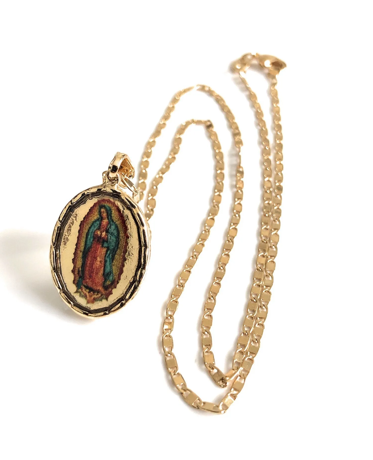 Virgen de Guadalupe Our Lady of Guadalupe Necklace, Our Lady Guadalupe Gold Oval Pendant, Gold Virgin Mary Pendant, Catholic Jewelry, Gifts